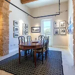بيت ضيافة Dimora Sella - Casa Monica 3*