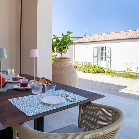 Konukevi Dimora Sella - Casa Monica 3*