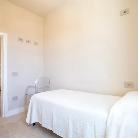 Dimora Sella - Casa Monica בית הארחה 3*